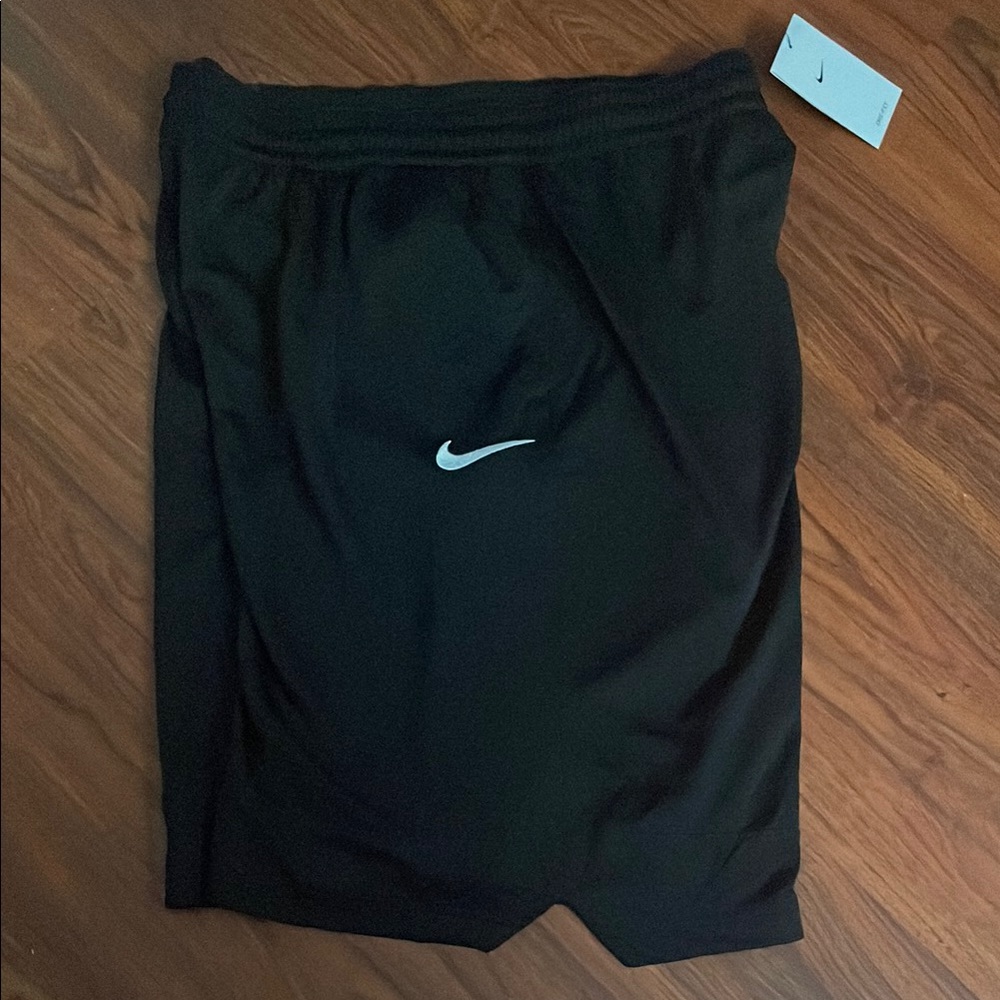 New Men’s Nike Basketball Dri-fit Black Shorts sz XL